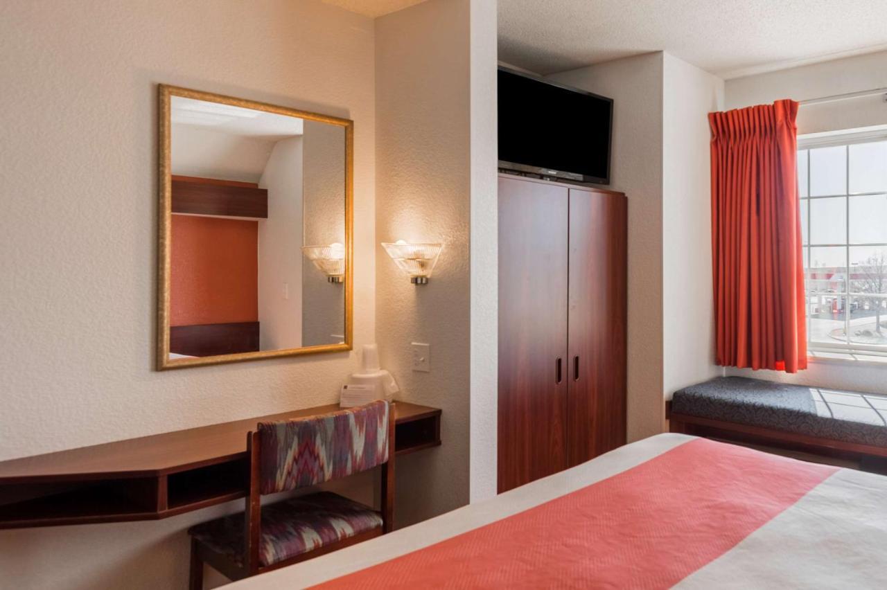 Motel 6-Olathe, Ks Kültér fotó